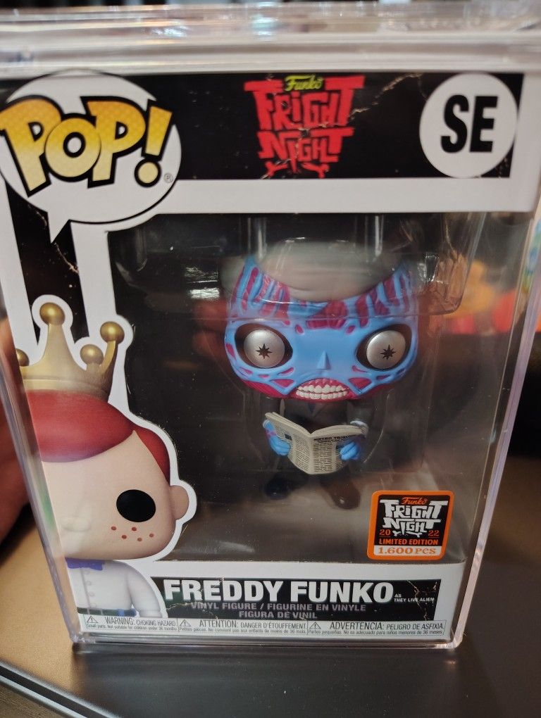 Fright Night 2022 1600LE Freddy Funko