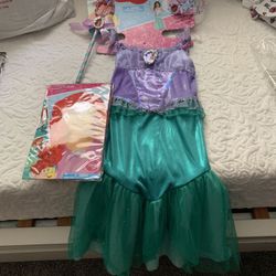 BEAUTIFUL DISNEY ARIEL COSTUME 3t/4t WITH WIG, CROWN & wand