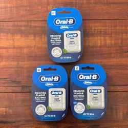 Oral B Glide DEEP CLEAN Floss; Removes Plaque Bacteria Where A Brush Can’t Reach: COOL MINT; 43.7 Yards Each ( 3 For $12)