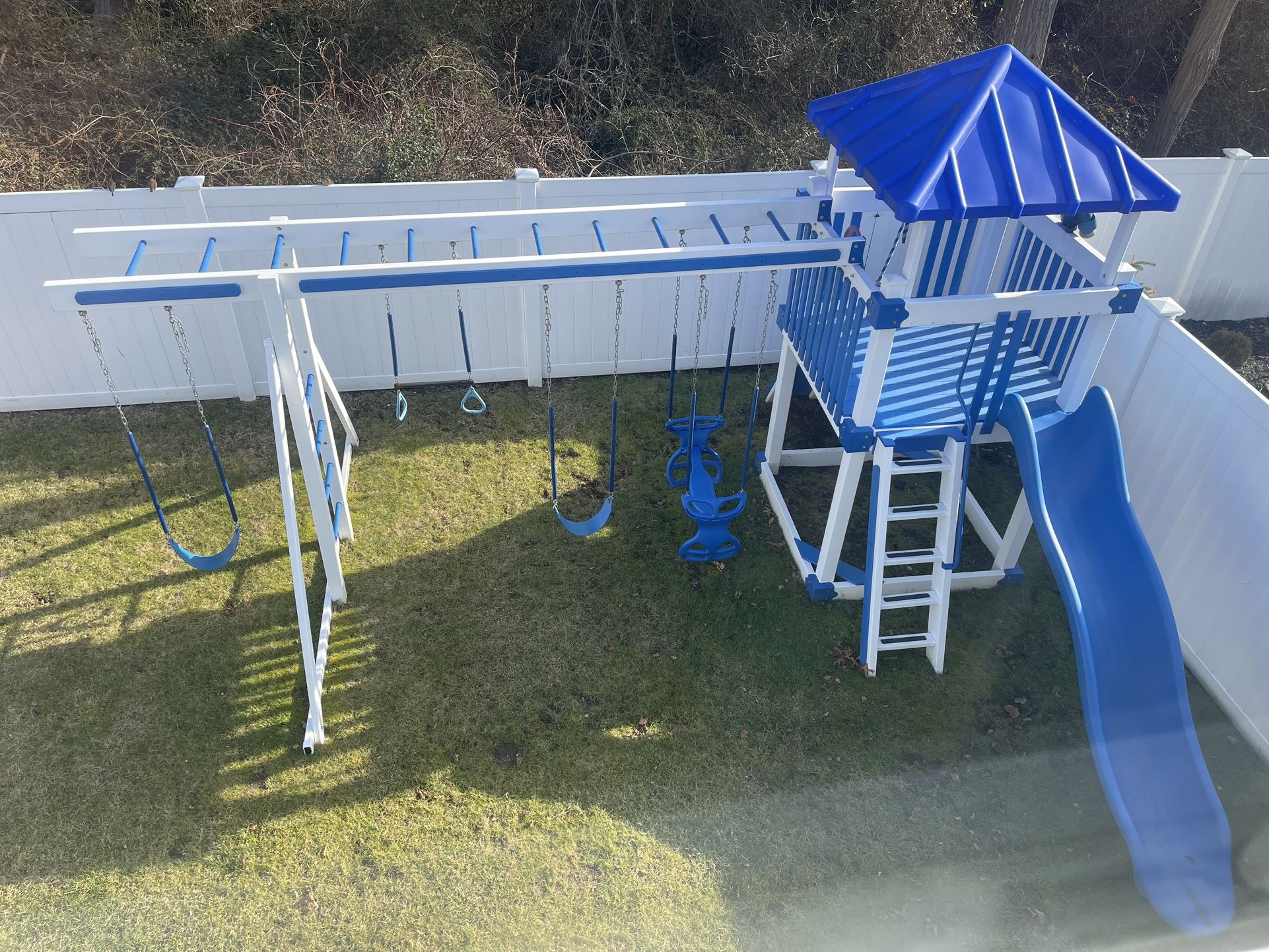 Wood kingdom Swing Set For Sale