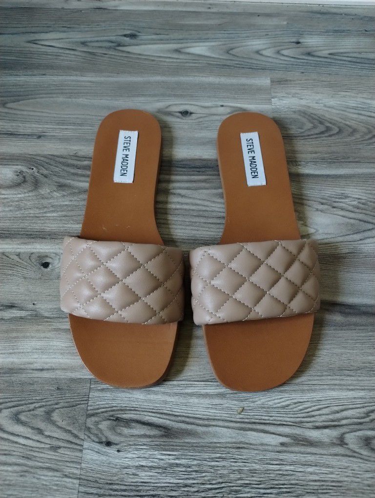 Steve Madden Womens Damaris Faux Leather Quilted Flat Sandals size 7
