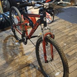 Mongoose Mountain Bike - Red / Black