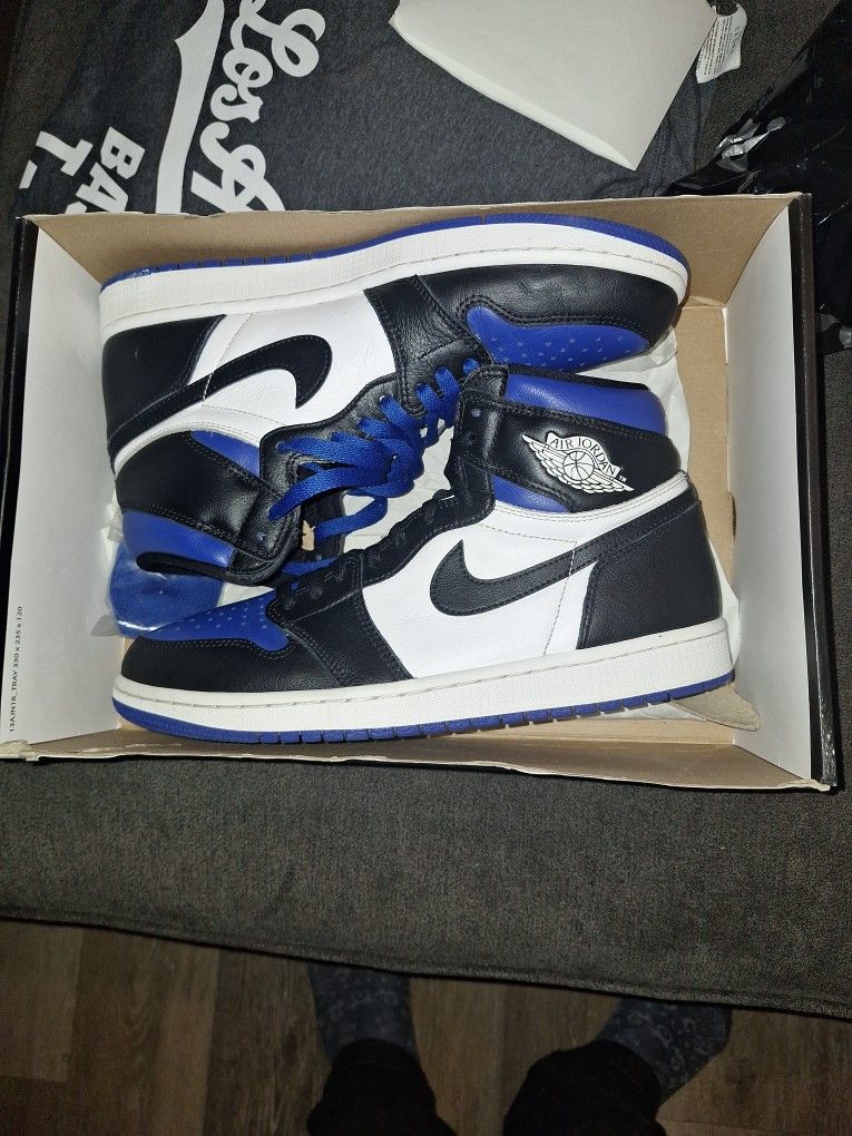 2019 Game Royal Jordan 1 Size 10 