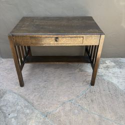 Petite craftsman Style Desk