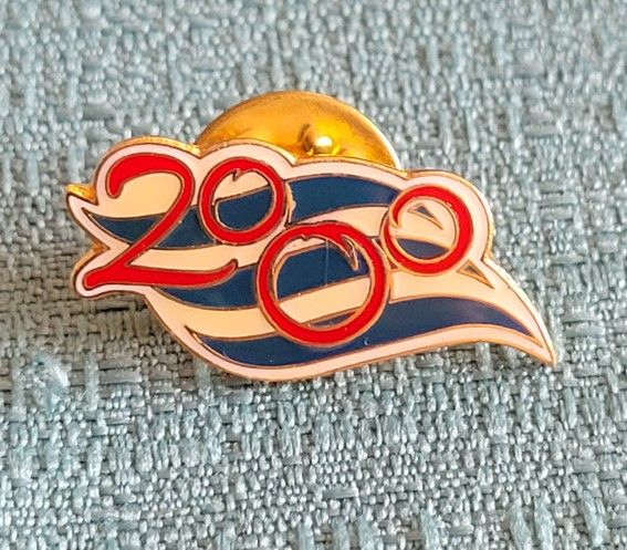 Collectors Disney Cruise 2000 Trading Pin