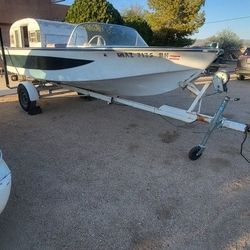 Vintage 1955 Glaspar Avalon  Boat 