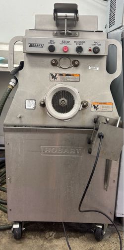 Hobart MG1532 Meat Mixer Grinder – Excellent Condition (80% Like New)