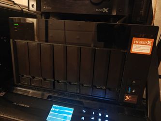 QNAP TS 832x 8 Bay NAS HDD