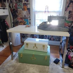 Desk Or Dressing Room Table