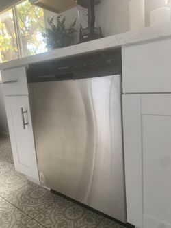 Frigidaire Dishwasher