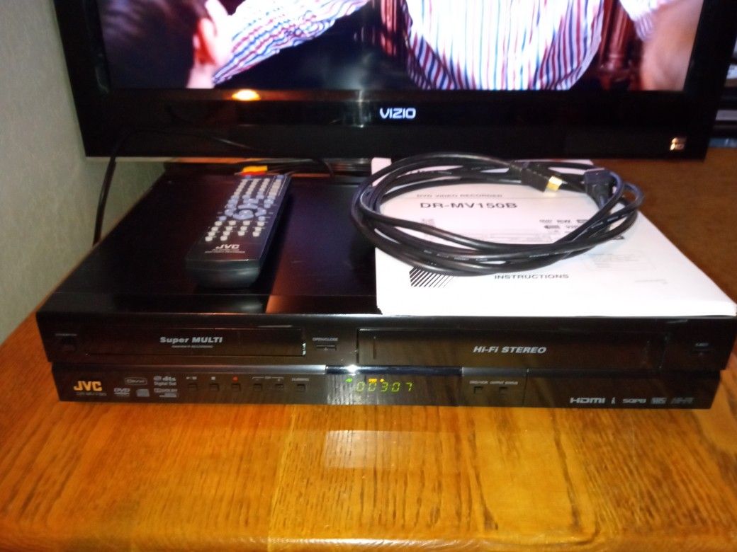 JVC DVD Recorder/VCR With Remote And Manual. HDMI Output, Digital Tuner. Mo.# Dr-Mv150.