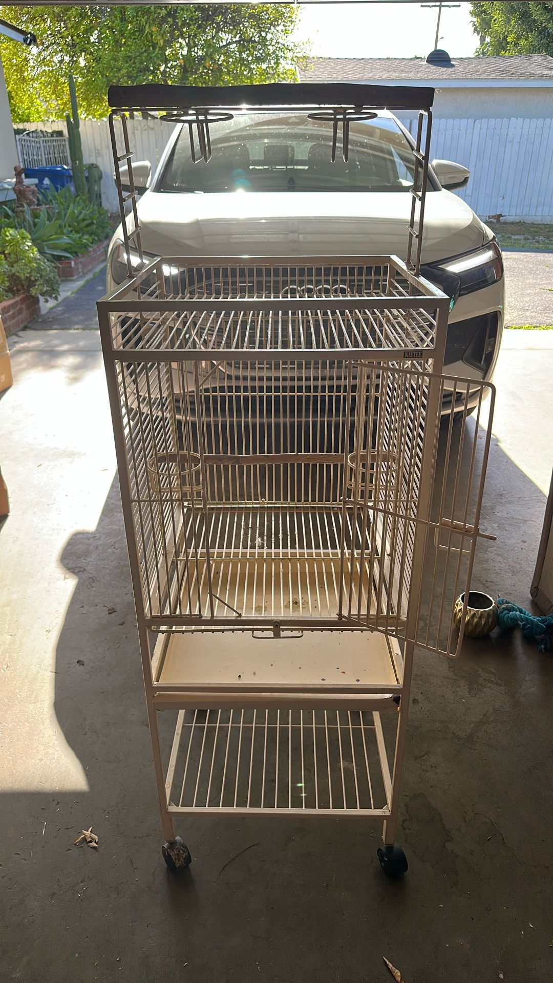 Bird Cage , Parrot Cage