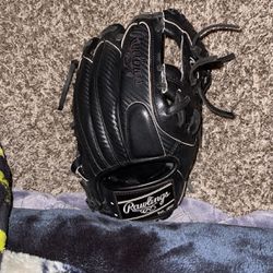baseball glove 
