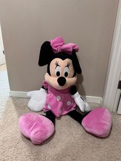 Jumbo Minnie Mouse