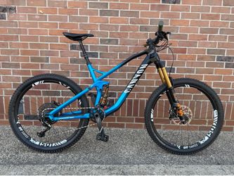 Canyon Strive cf 9.0(L) 2018 like new