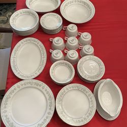 Noritake China Set Lexine 7007