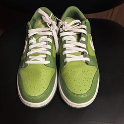Green Dunks