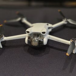Dji Mini 3 with accessories