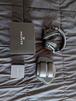 Heavys headphones