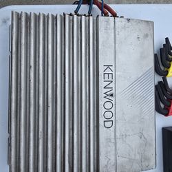 Kenwood 2 channel amp
