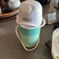 Ice Cream Maker Mini Personal Size 