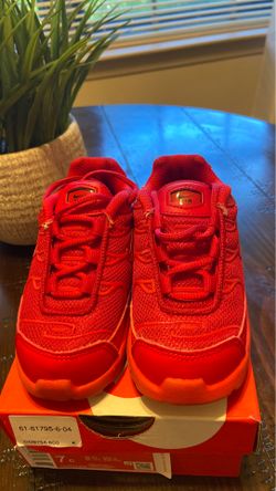 Toddler Nike TN UNIVERSITY RED “size 7c”