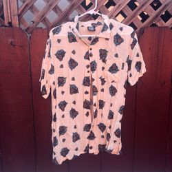 Santa Cruz men’s button up