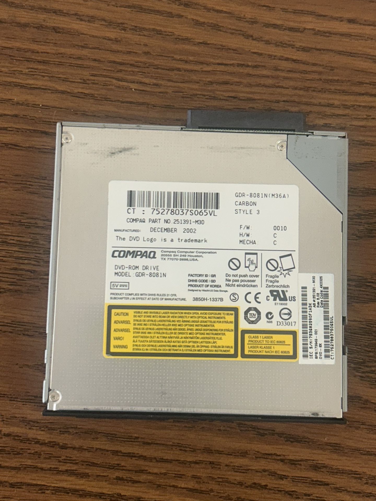 Compaq DVD-ROM Drive (GDR-8081N) Vintage internal optical drive for older laptops or compact PCs.