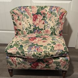 Antique Accent Chair 