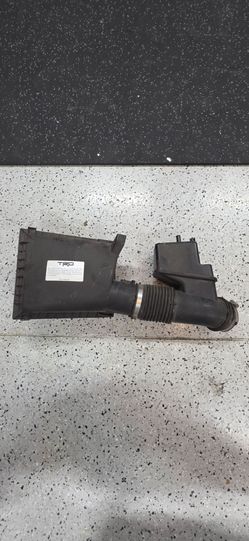 2015 Toyota Tundra air box