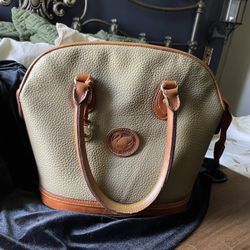 Dooney & Bourke Purse