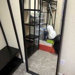 Mirror 