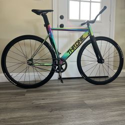 Neo Chrome Throne Trklrd