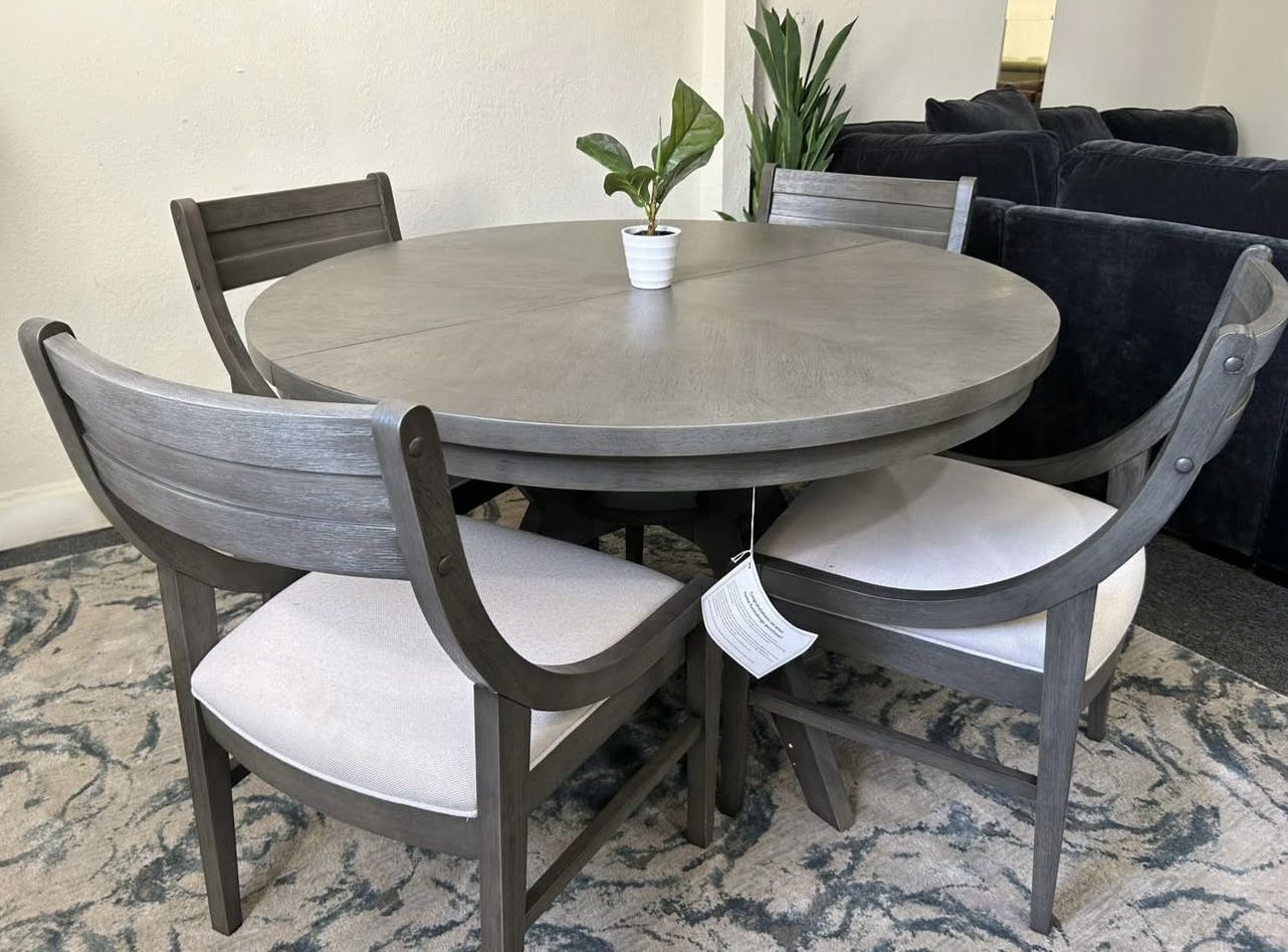Furniture- 5 Pc Round Dining Set- Greystone