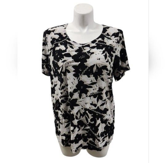 JM Collection Size 2X Black White Floral Short Sleeve Top