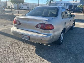 Toyota Corolla 2001