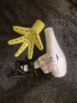 DevaCurl DevaDryer Ionic Hair Dryer & DevaFuser Diffuser Attachment Set