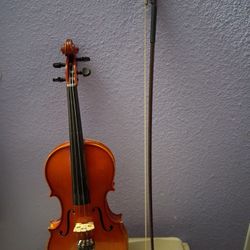 VIOLIN WITH BOW