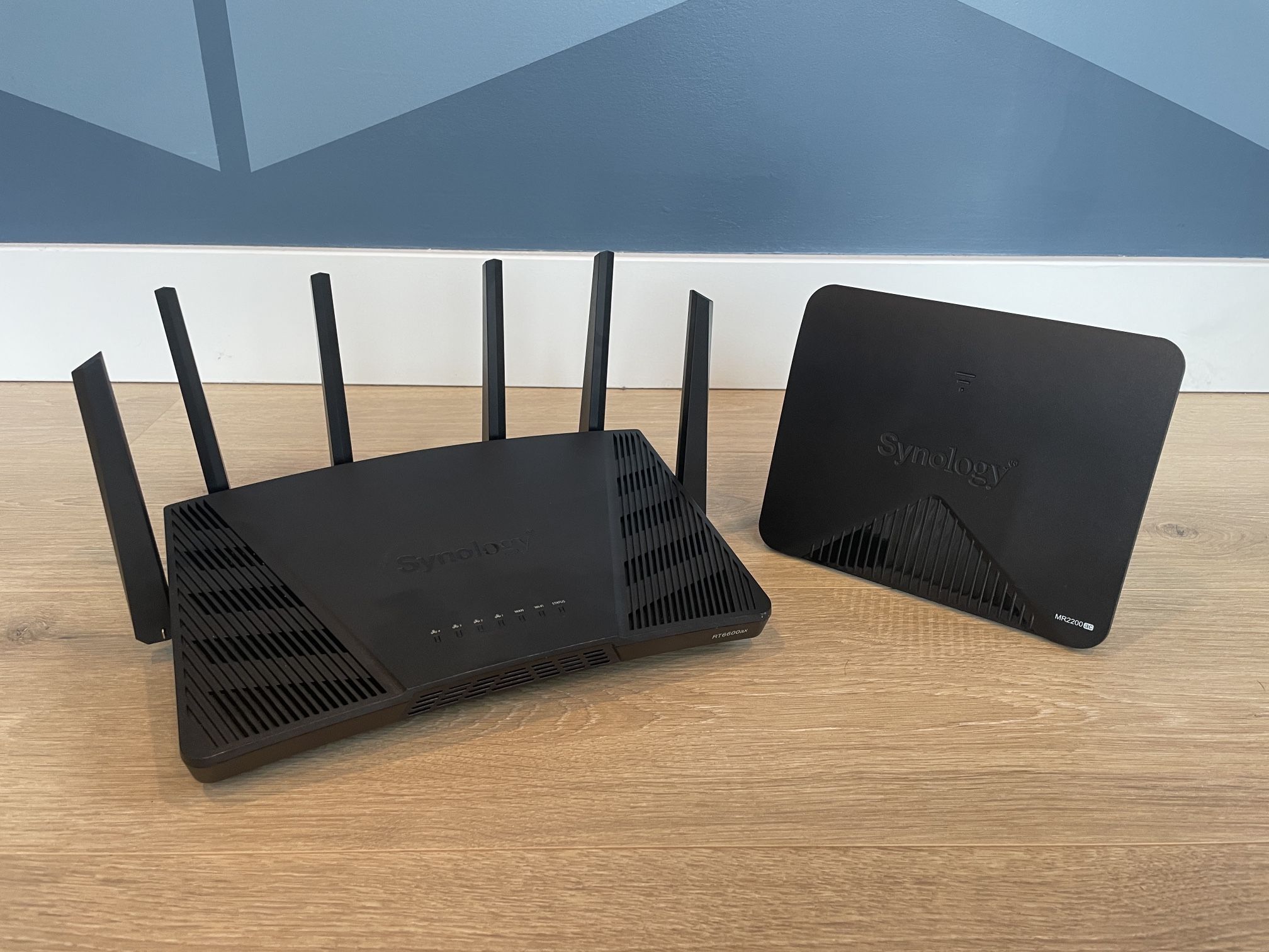 Synology RT6600ax and MR2200ac Routers