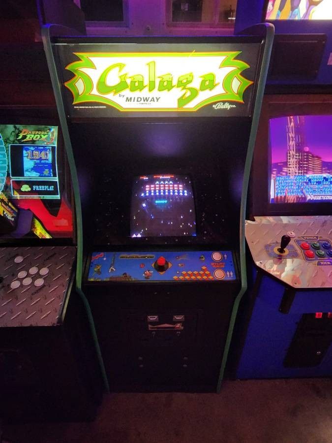 Ms Pacman Galaga Arcade Multicade game 60 Classics, Donkey Kong, Frogger