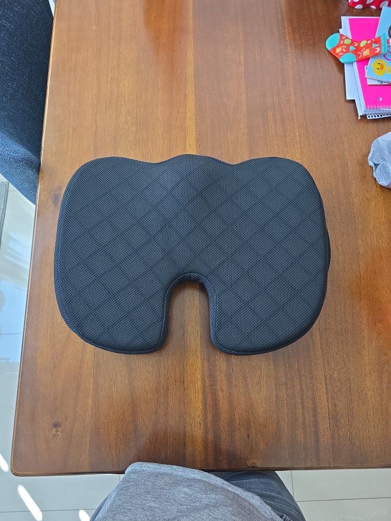 Seat Cushion For Tailbone Pain Relief