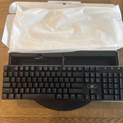 Redragon wired Mechanical Gaming Keyboard
