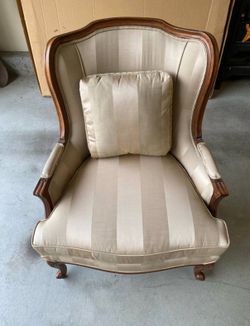 Ethan Allen arm chair