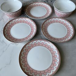 Pink Art Deco Porcelain set - 4 plates, 2 bowls