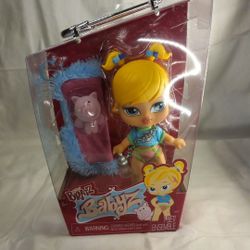 Bratz Babyz Cloe Collectible Fashion Doll w/ Real Fashions & Pet 5" - New Sealed