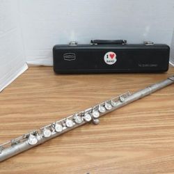Selmer Bundy II Flute