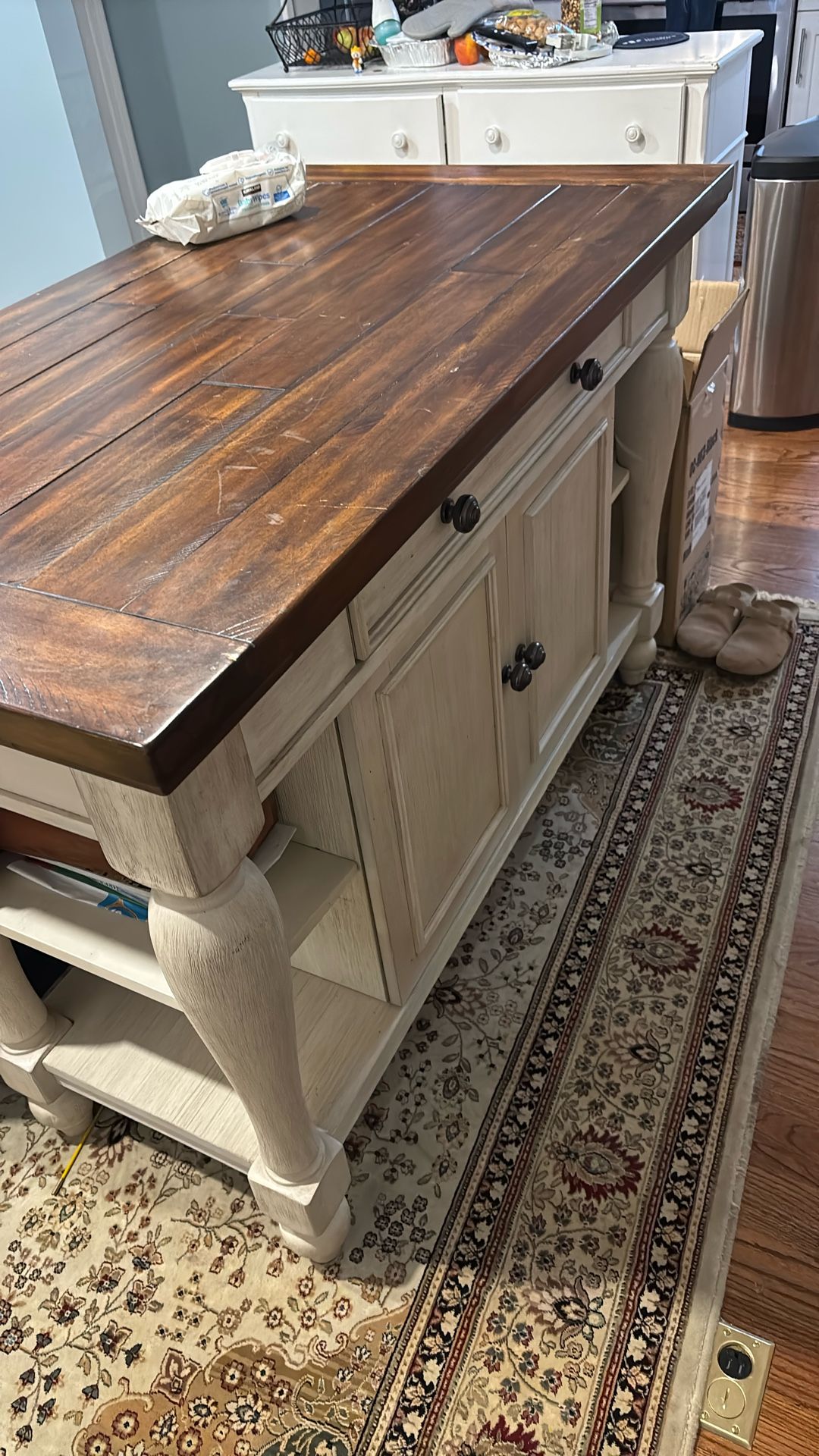 Kitchen island table