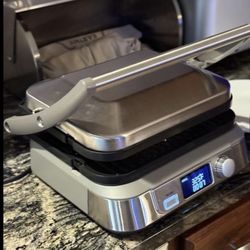 Cuisinart Nonstick Electric Griddle - NEW