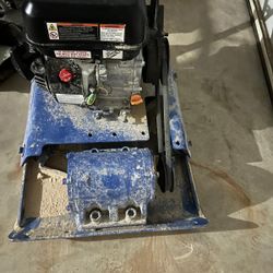 Plate Compactor $70 per day 
Power brush $70 per day 
Jack hammer makita $70 per day 
Trimiadora $70 per day 
Motocierra $70 per day 
Cajas de clavos 