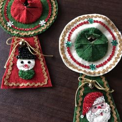 Christmas Doorknob Decor